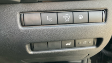 Nissan Qashqai 1.3 DiG-T MH 158 Tekna 5dr Xtronic Petrol Hatchback